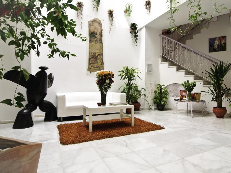 Hotel Un Patio Al Sur Seville