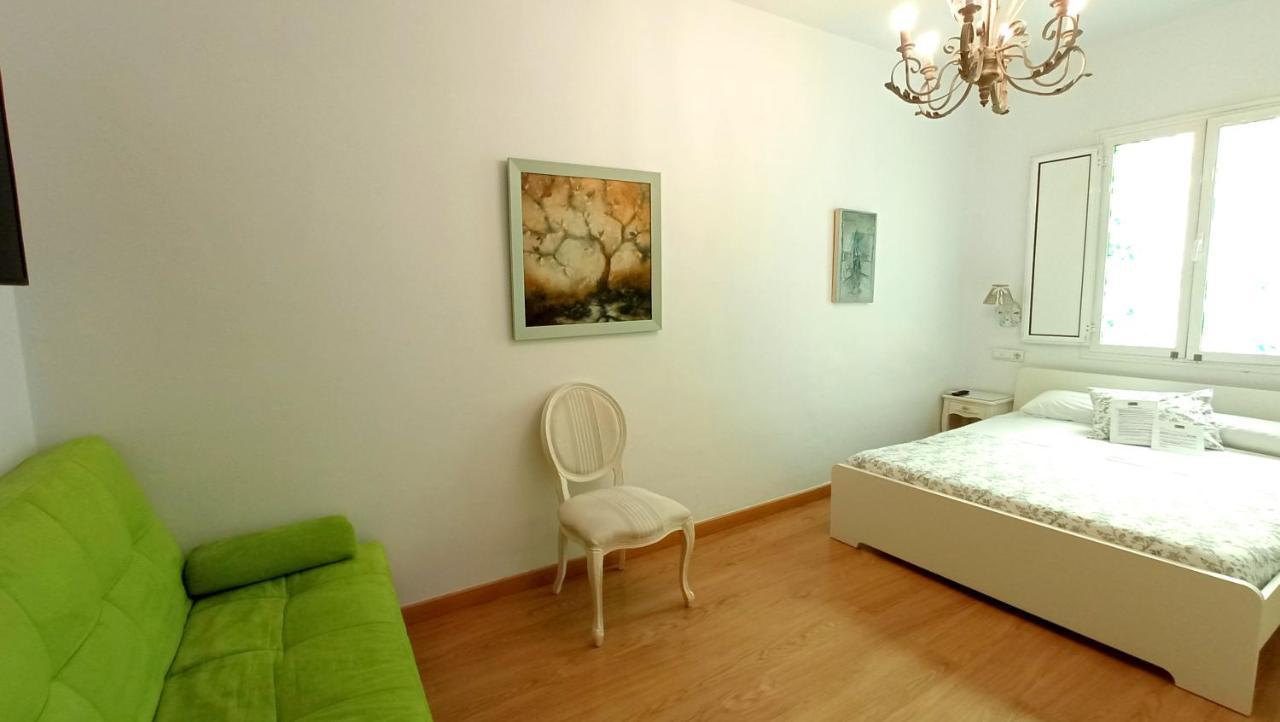 Un Patio Al Sur Sevilla